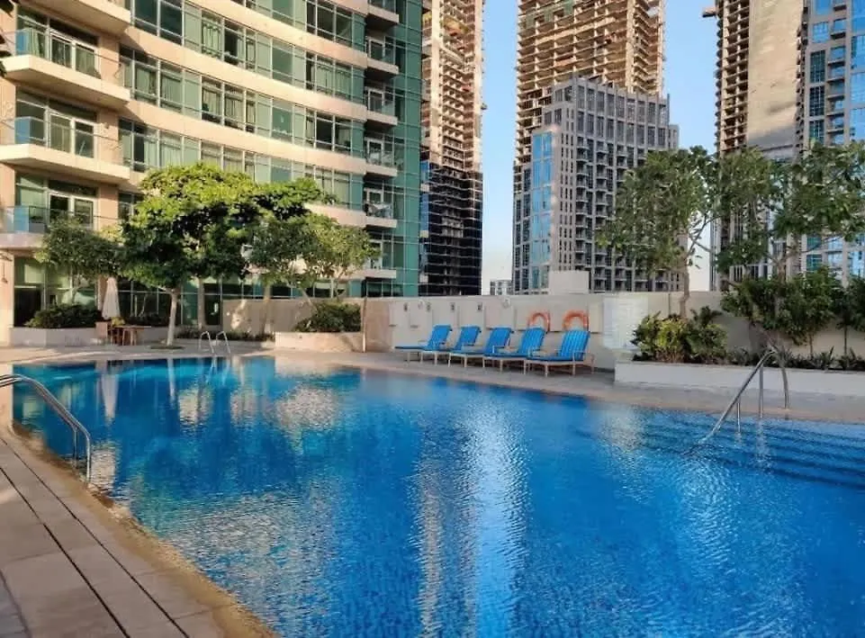 Prime Downtown Burj Khalifa I Sleeps 8 Apartment Dubai