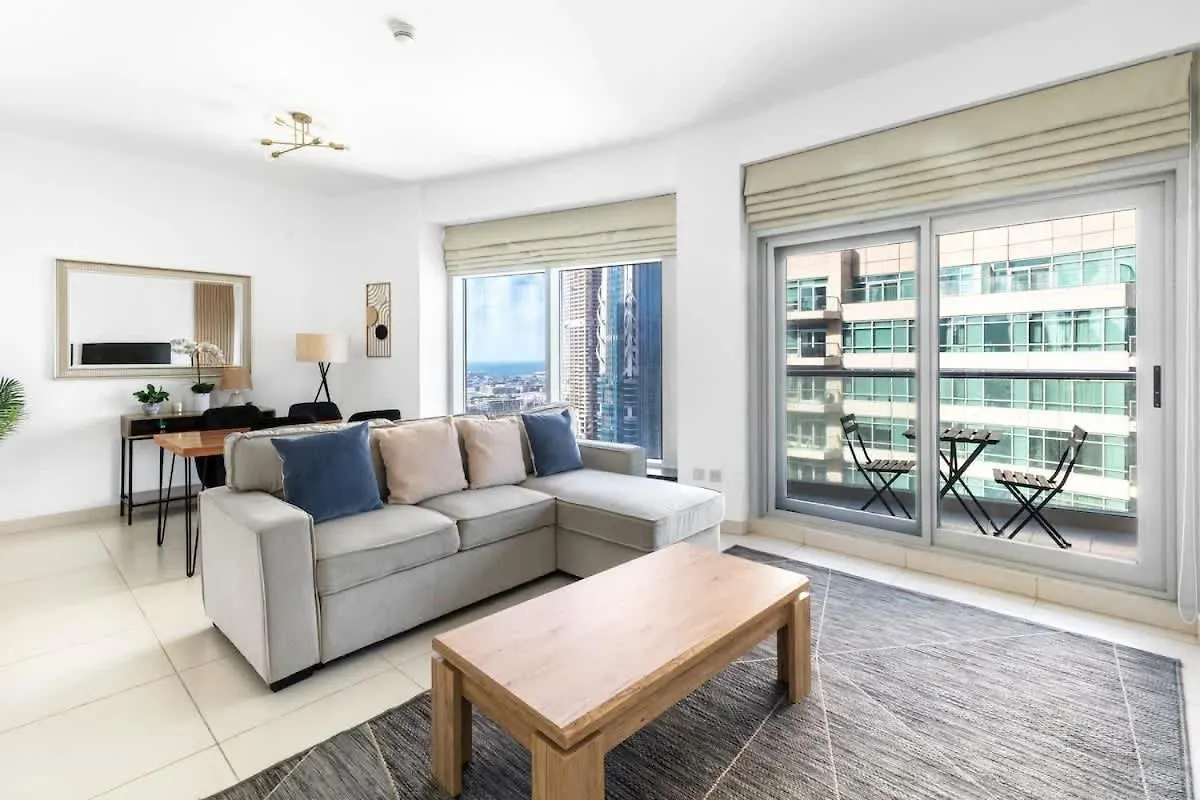 Prime Downtown Burj Khalifa I Sleeps 8 Apartment Dubai 0*,