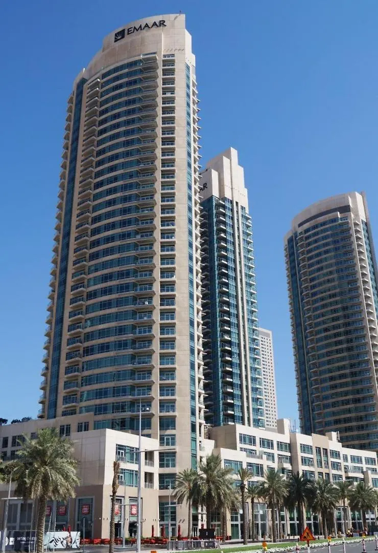 Prime Downtown Burj Khalifa I Sleeps 8 Apartment Dubai United Arab Emirates